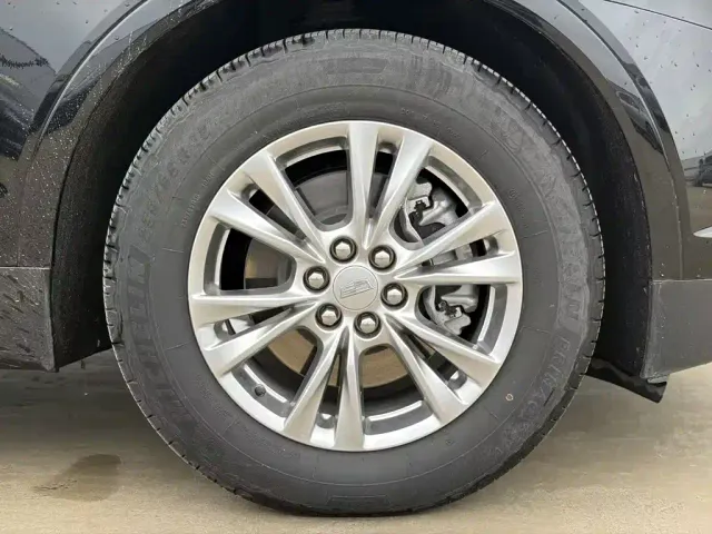 Cadillac XT5 — Фото автомобиля 30