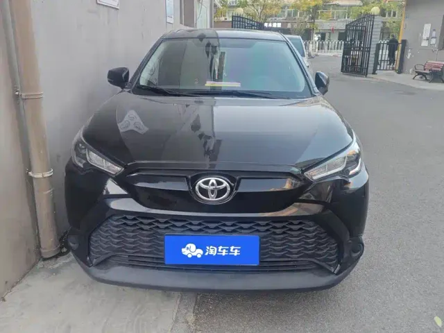 Toyota Frontlander — Фото автомобиля 2
