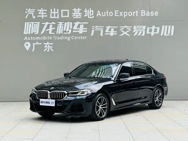 Фотография автомобиля — BMW 5 Series