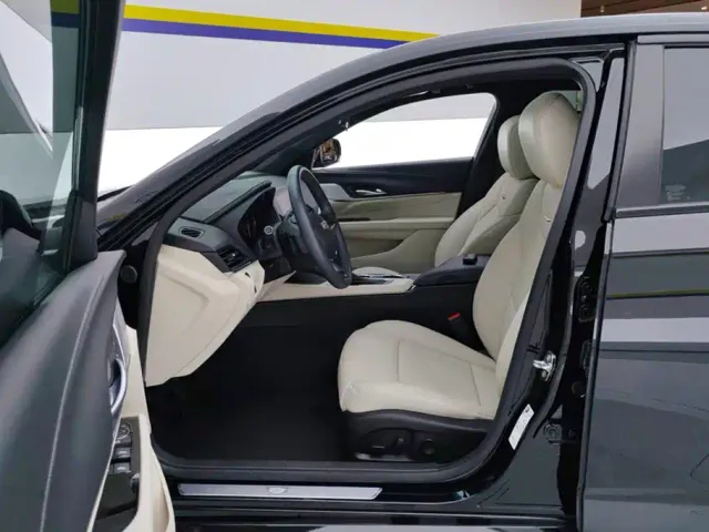 Cadillac CT4 — Фото автомобиля 9