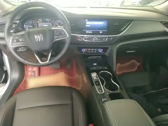 Buick Regal — Фото автомобиля 9