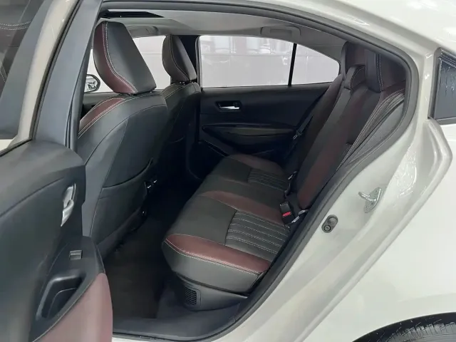 Toyota Corolla — Фото автомобиля 14