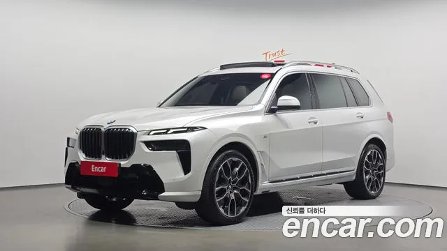 Фотография автомобиля — BMW X7 X7 (G07)