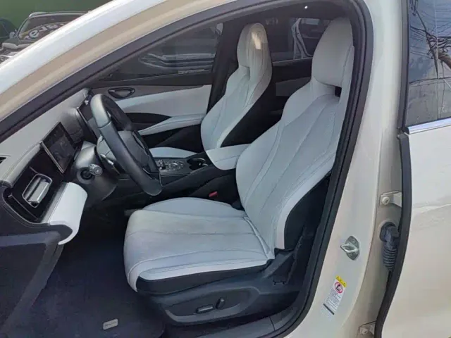 BYD Seal 06 — Фото автомобиля 14