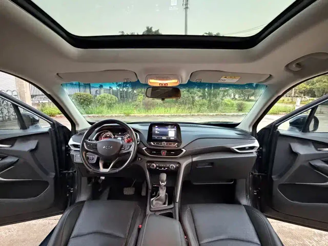 Chevrolet Orlando — Фото автомобиля 4
