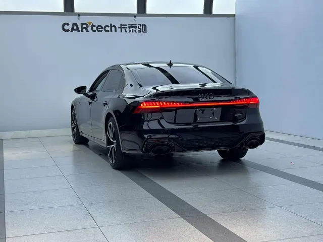 Audi A7L — Фото автомобиля 6