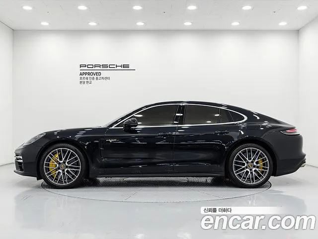 Porsche Panamera — Фото автомобиля 6