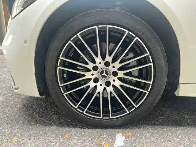 Mercedes-Benz C-Class — Фото автомобиля 6