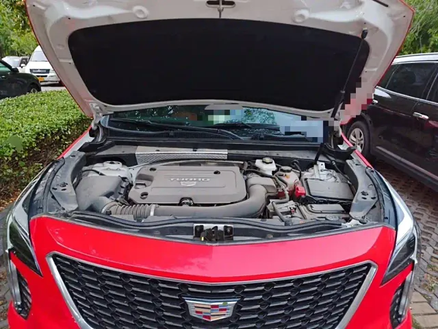 Cadillac XT4 — Фото автомобиля 10