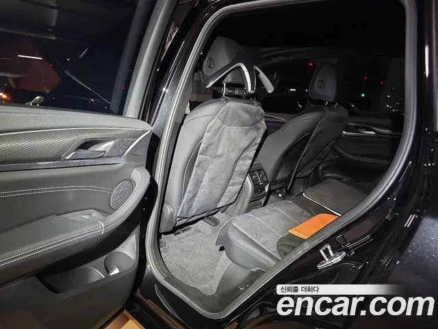 BMW X3 xDrive 20i M Sport — Фото автомобиля 18