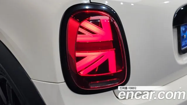 Mini Cooper Convertible — Фото автомобиля 22