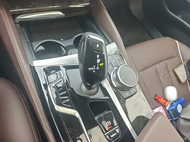BMW 5 Series — Фото автомобиля 18