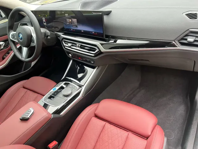 BMW i3 — Фото автомобиля 10
