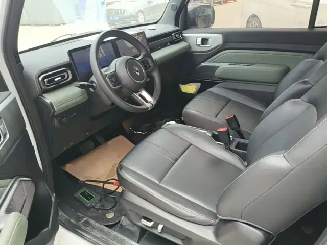 Baojun Yep — Фото автомобиля 14