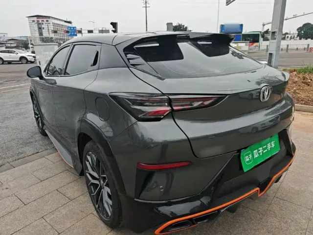 Changan UNI-T — Фото автомобиля 4