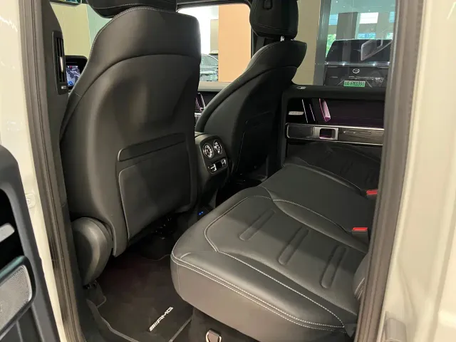 Mercedes-Benz G-Class — Фото автомобиля 19