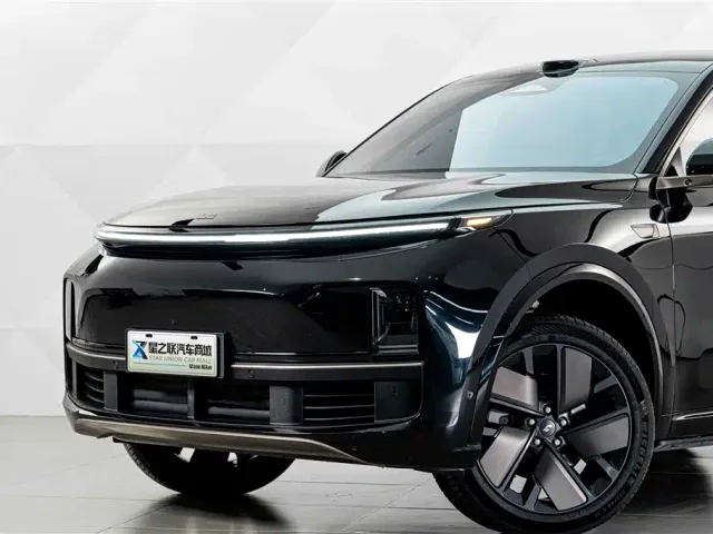 Li Auto L9 — Фото автомобиля 3