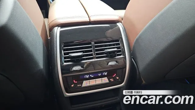 BMW X5 xDrive 40i M Sport — Фото автомобиля 29