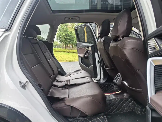 BMW X1 — Фото автомобиля 10
