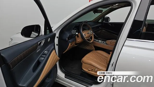 Genesis GV80 2.5T Бензин AWD — Фото автомобиля 9