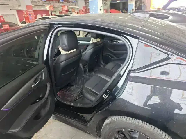 Cadillac CT5 — Фото автомобиля 7