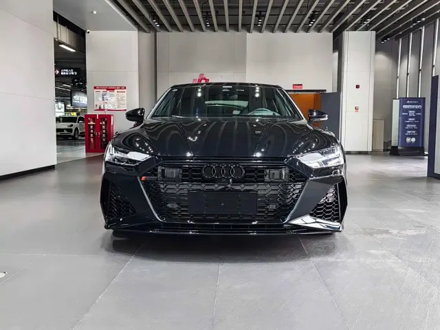 Audi A7 — Фото автомобиля 2