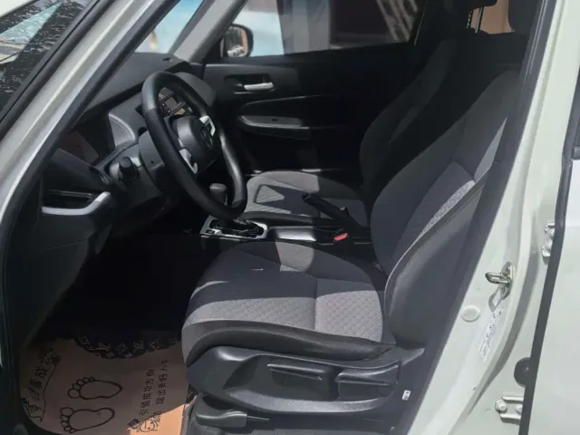 Honda Fit — Фото автомобиля 8