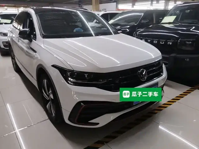 Volkswagen Tiguan X — Фото автомобиля 3