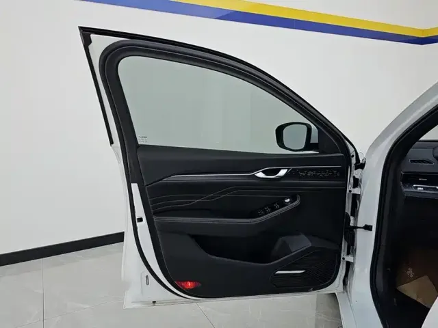 Geely Xingrui — Фото автомобиля 7