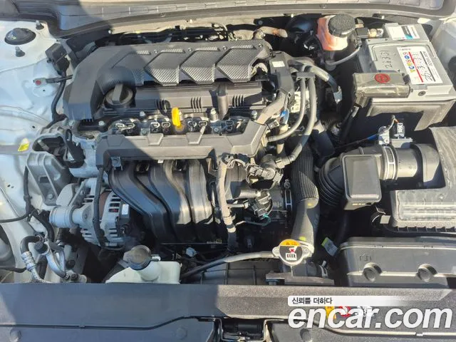 Hyundai Avante CN7 — Фото автомобиля 7