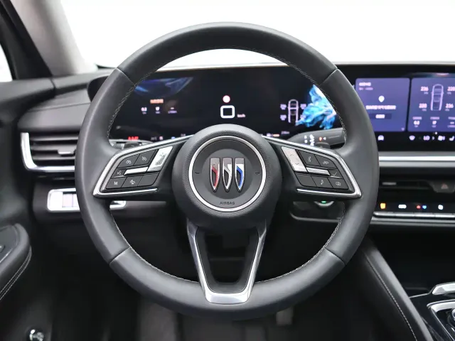 Buick Envision S — Фото автомобиля 17