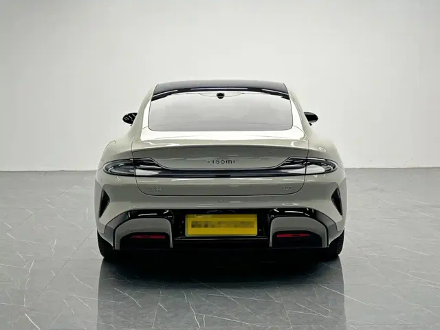 Xiaomi SU7 — Фото автомобиля 5