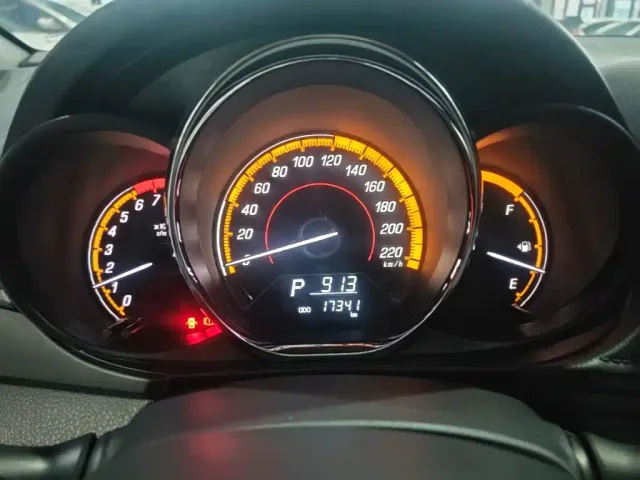 Toyota YARiS L Zhi Xuan — Фото автомобиля 11