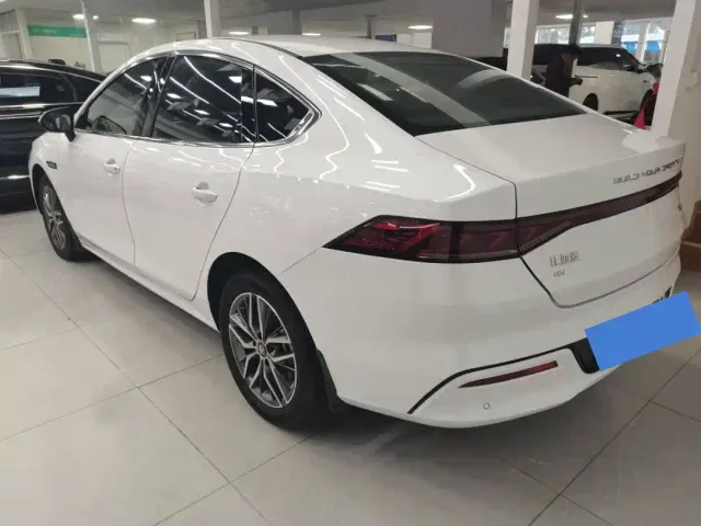 BYD Qin PLUS — Фото автомобиля 9