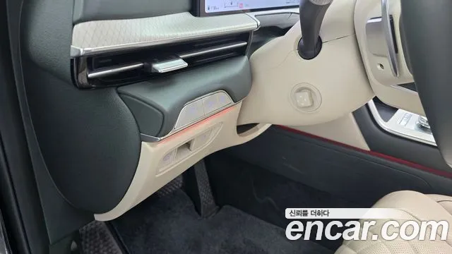 Genesis GV80 — Фото автомобиля 24