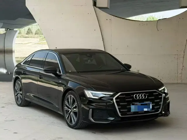 Audi A6L — Фото автомобиля 3