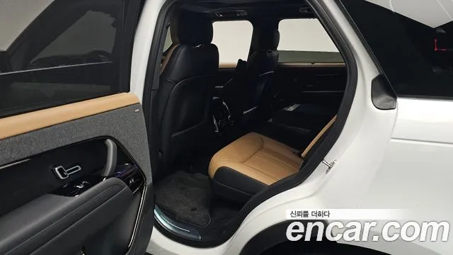 Land Rover Range Rover Sport — Фото автомобиля 21