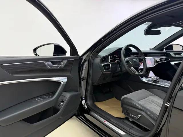 Audi A6L — Фото автомобиля 4