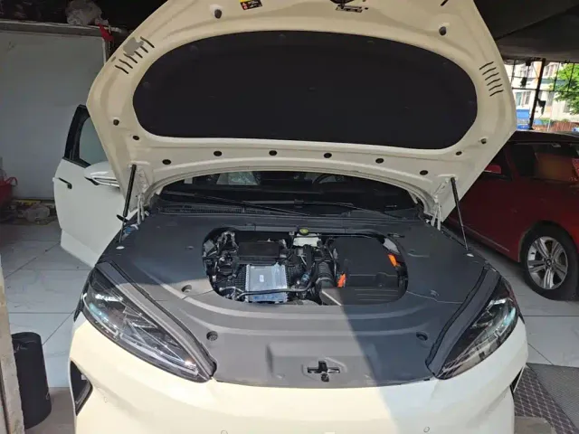 BYD Seal 07 DM-i — Фото автомобиля 19