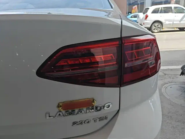 Volkswagen Lamando — Фото автомобиля 7