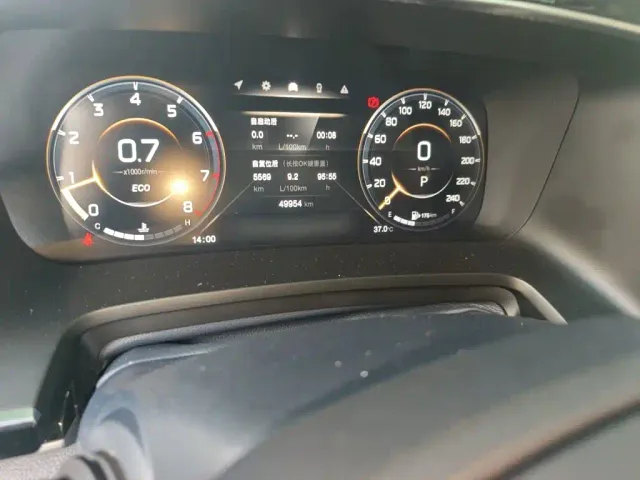 GAC Trumpchi M8 — Фото автомобиля 13