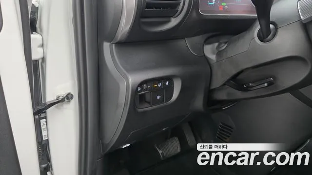Hyundai Casper Electric — Фото автомобиля 24