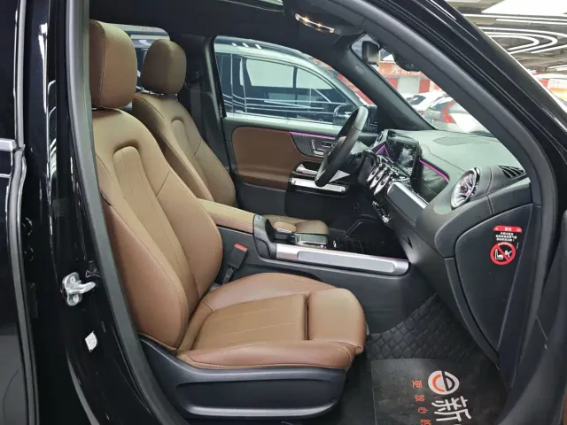Mercedes-Benz GLB-Class — Фото автомобиля 6
