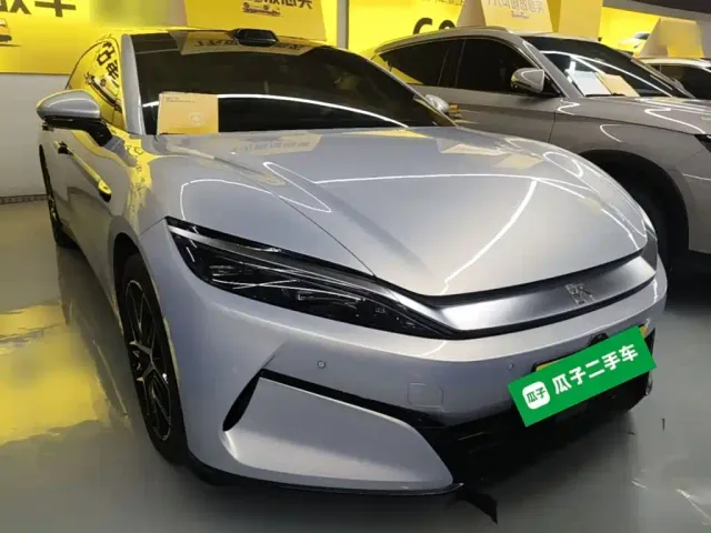 BYD Han L — Фото автомобиля 21