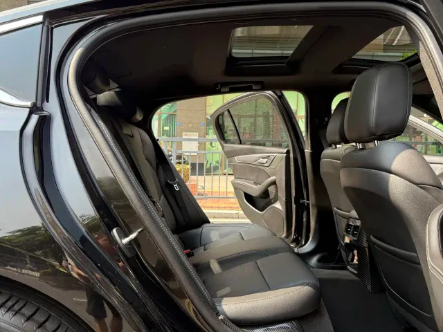 Cadillac CT5 — Фото автомобиля 25