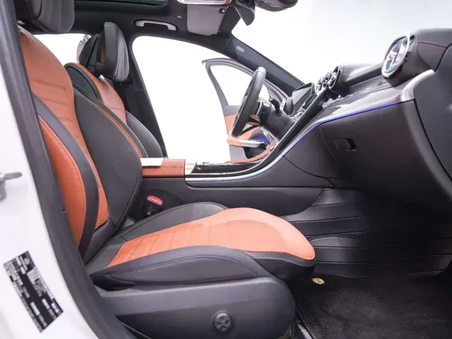 Mercedes-Benz C-Class — Фото автомобиля 25