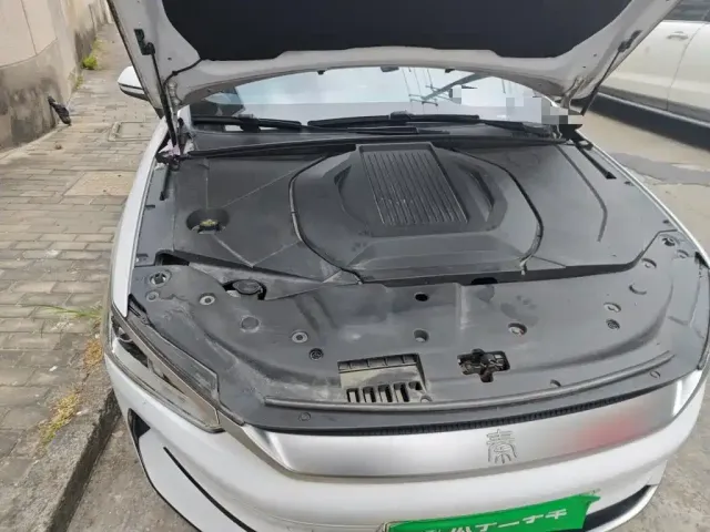 BYD Qin PLUS — Фото автомобиля 21