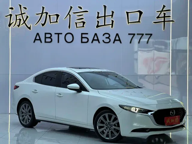 Mazda Axela — Фото автомобиля 3