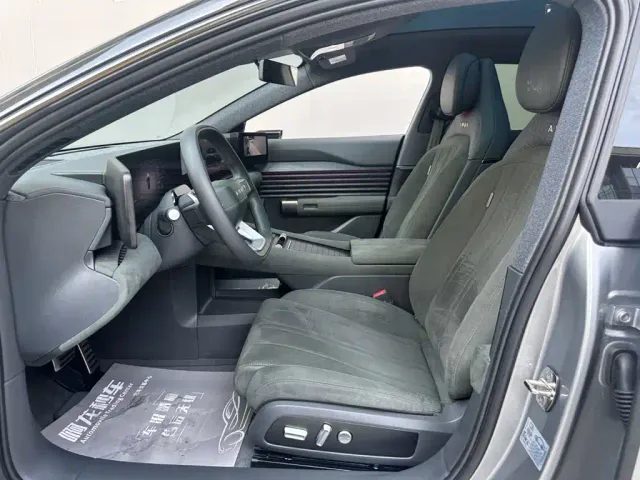 Audi E5 Sportback — Фото автомобиля 11