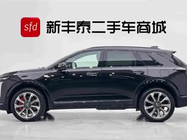 Cadillac XT5 — Фото автомобиля 7